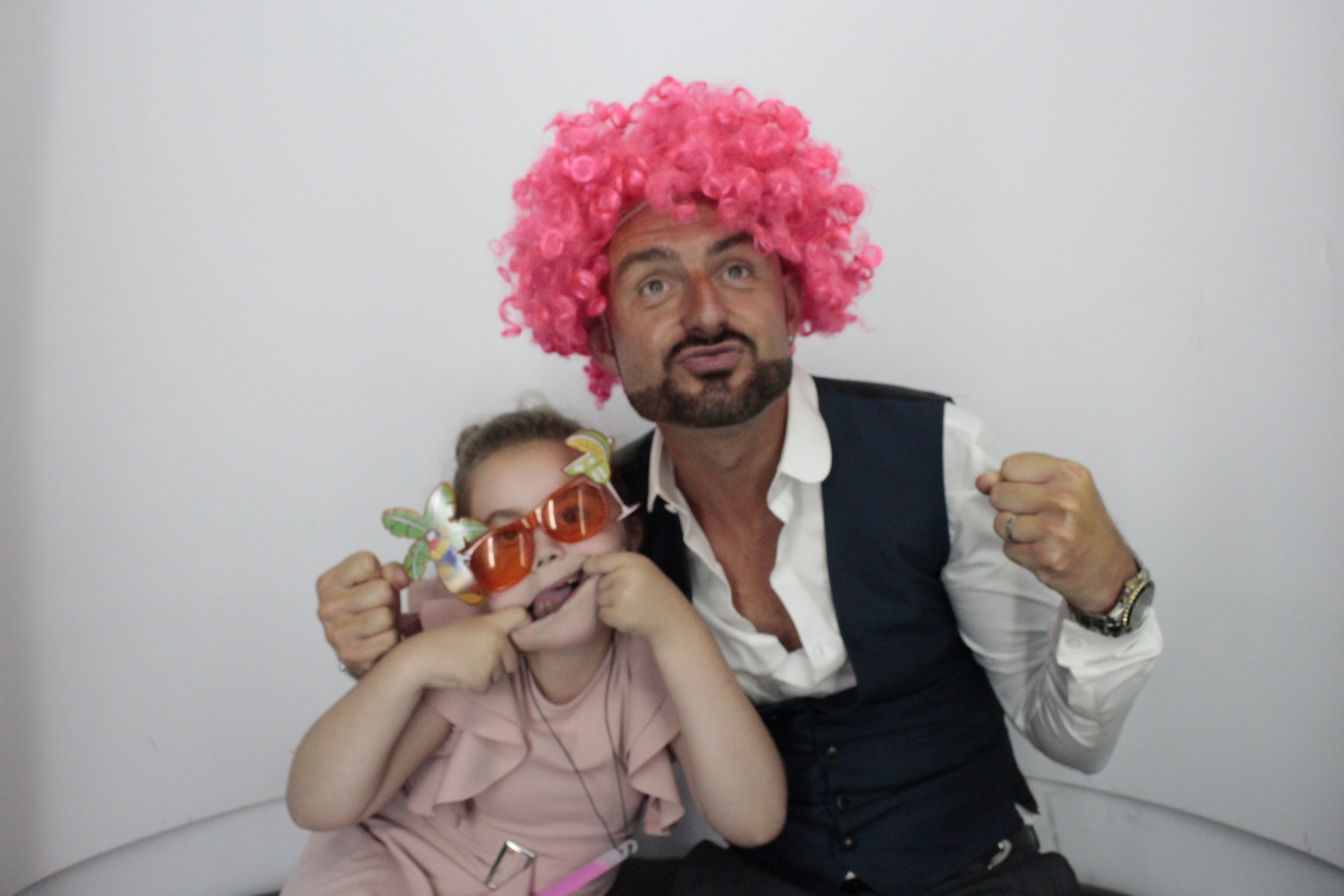 Richard & Karen's Wedding Reception | View more photos from the event at gallery.myphotoboothexperience.co.uk/u/MyPhotoBoothExperienceLtd/Richard-Karens-Wedding-Reception